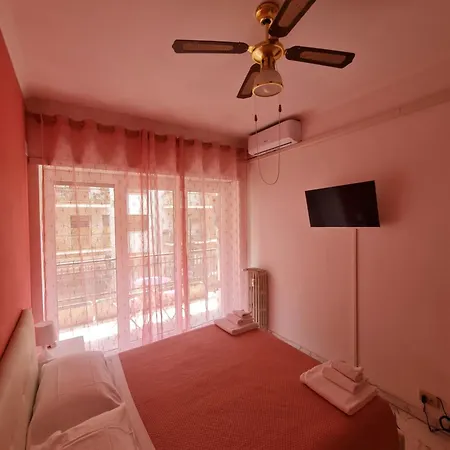 Oda ve Kahvaltı Danielle 4*