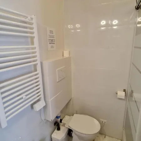 Danielle Bed and breakfast 4*